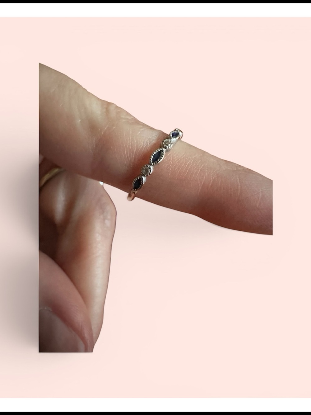 10k White Gold Wedding Band